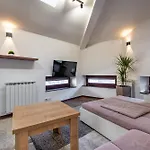 Apartamento Vijecnica Loft *